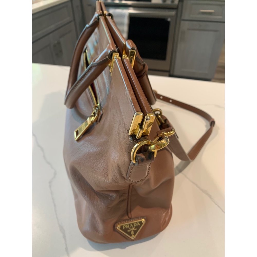 Prada (Saks Prada shop) strap shoulder/Tote bag